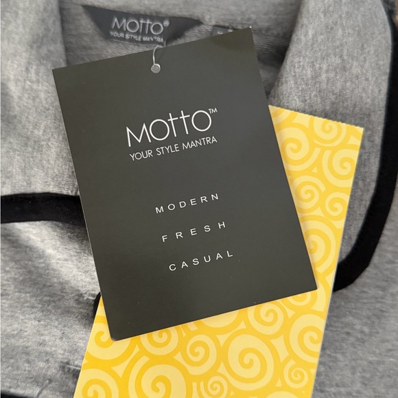 Motto Gray Jacket with Black Trim - Picture 5 of 6